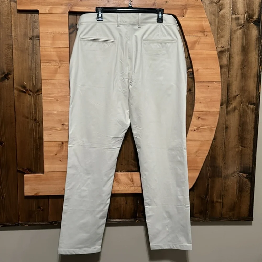 J.Crew 770 Straight-fit tech pant in stone (35x32)